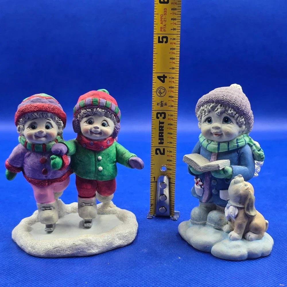 Dreamsicles Kristin Figurines Hang on Tight & Howling for Christmas 2005 y2k